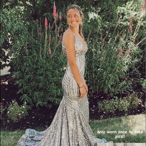 Jovani gown - size 2